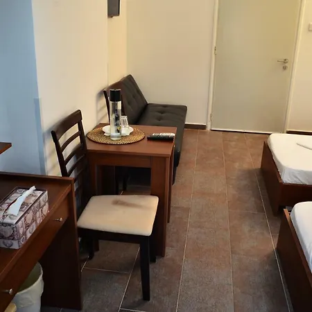 Eclectic Business & Leisure Apartment Nicosia Exterior photo
