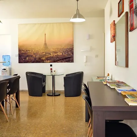 Eclectic Business & Leisure Apartment Nicosia Exterior photo