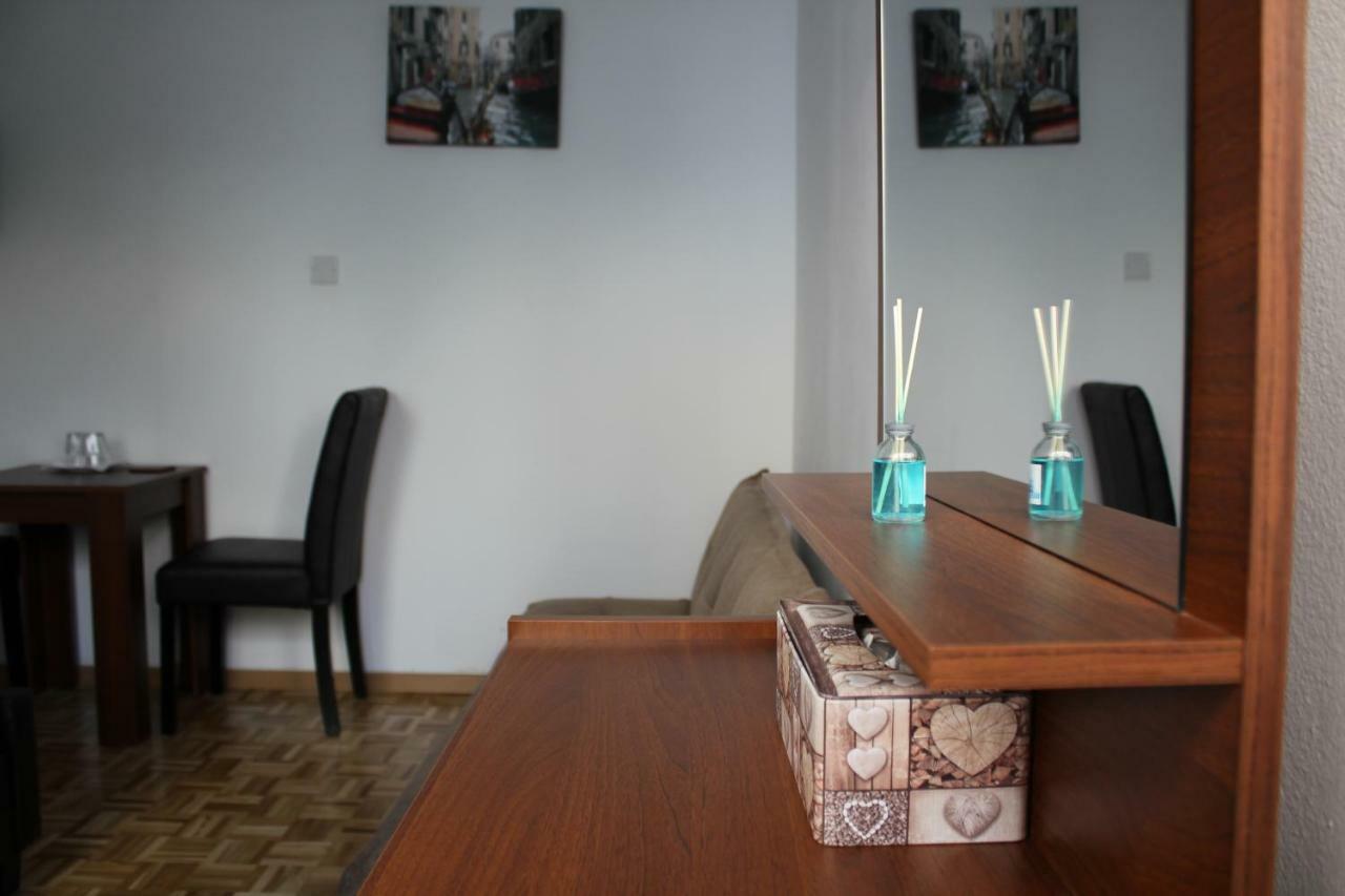 Eclectic Business & Leisure Apartment *